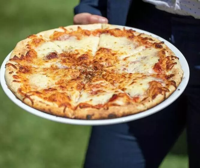 Ac Hotel By Marriott Marseille Prado Vélodrome