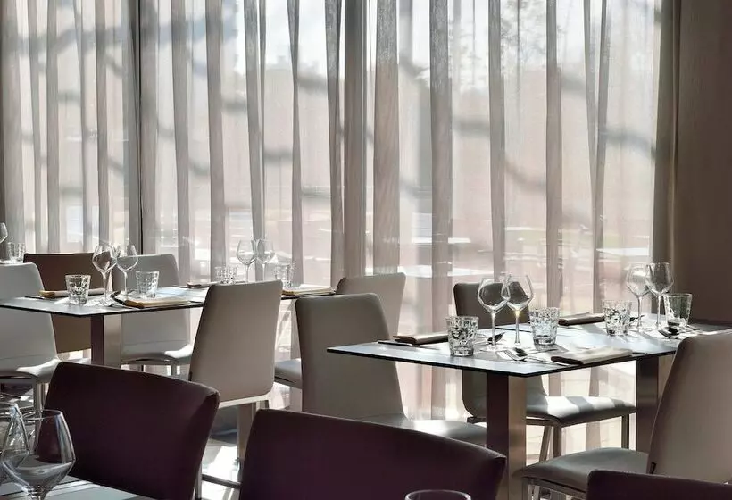 Ac Hotel By Marriott Marseille Prado Vélodrome