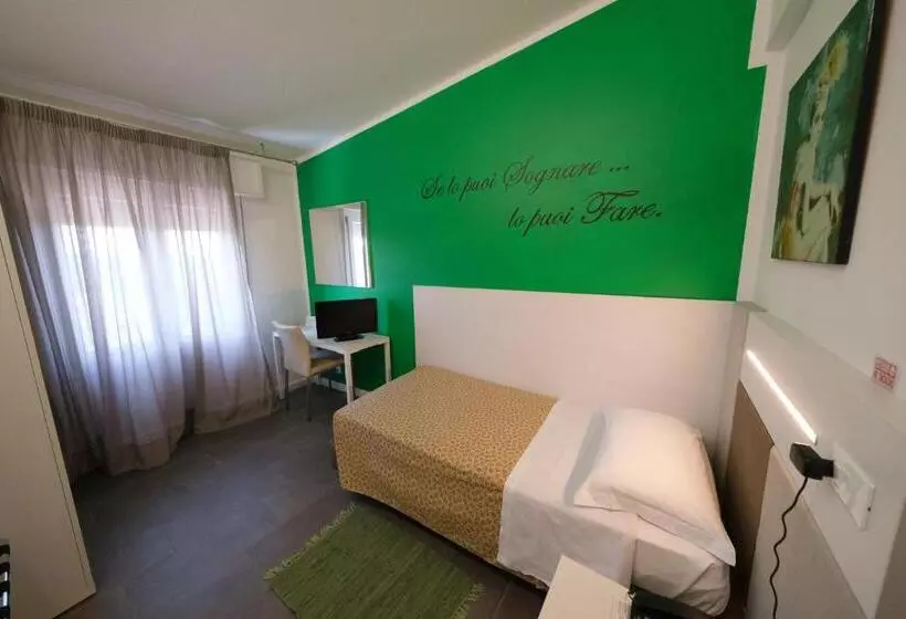 هتل Albergo Zoello Je Suis