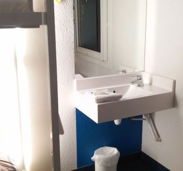 Hotel F1 Brest Nord Kergaradec