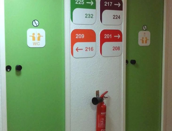 Hotel F1 Brest Nord Kergaradec