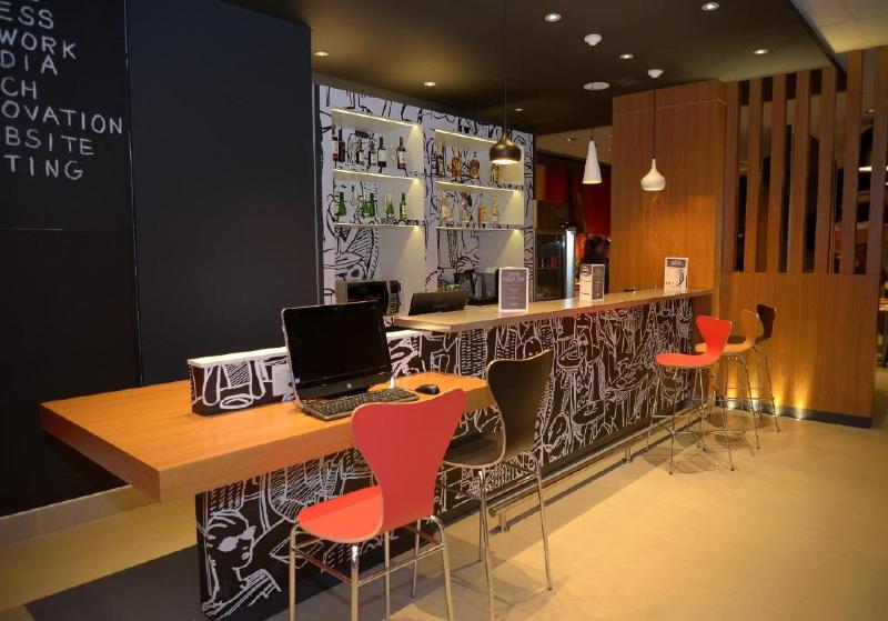 Hotel Ibis Guaratingueta Aparecida   Circuito Da Fé