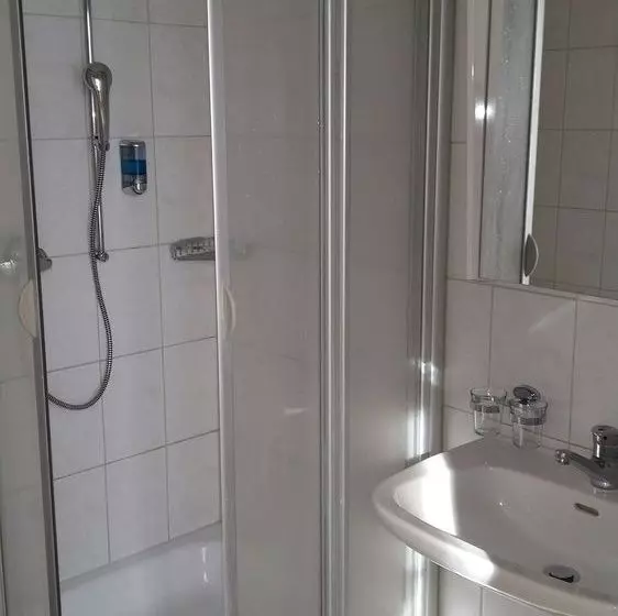 هتل Gasthof Löwen