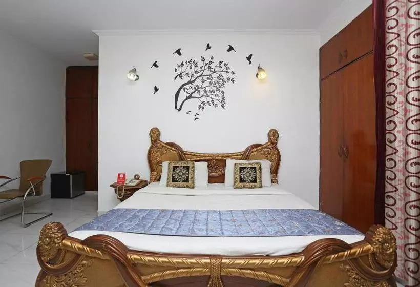 ホテル Oyo Rooms Sikanderpur Metro Dlf Phase 2