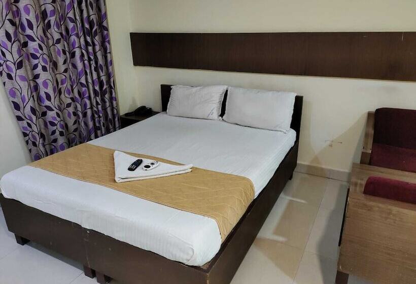 בית מלון כפרי Panasia Residency