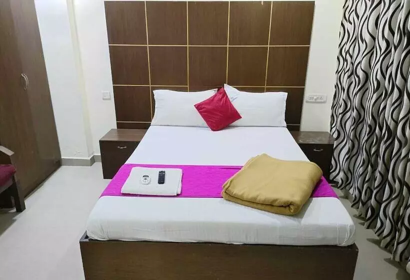هتل Panasia Residency