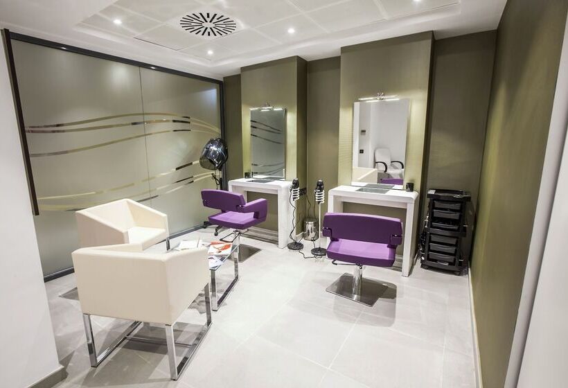 ホテル Royal Tulip Skikda