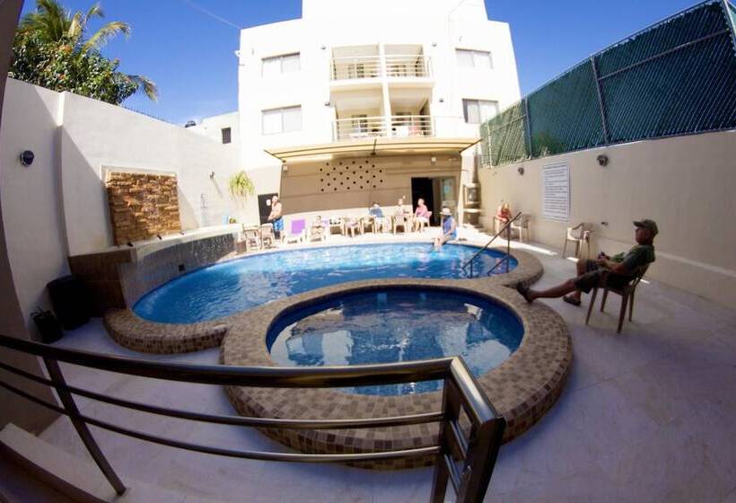 Otel & Suites Domani