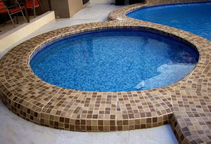 فندق & Suites Domani