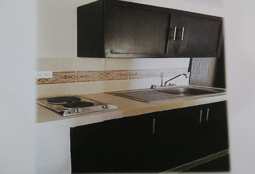 Otel & Suites Domani