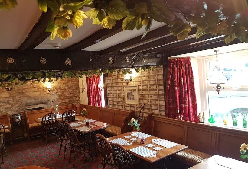 호텔 The Black Bull At Nateby