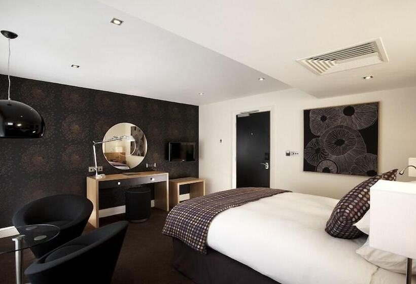 Hotel The Bull And Townhouse, Beaumaris  The Inn Collection Group