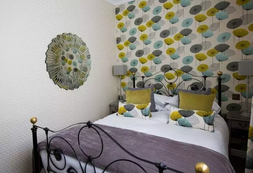 Hotel The Bull And Townhouse, Beaumaris The Inn Collection Group