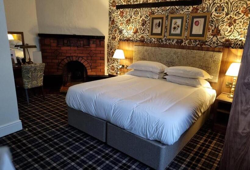 Hotel The Bull And Townhouse, Beaumaris  The Inn Collection Group