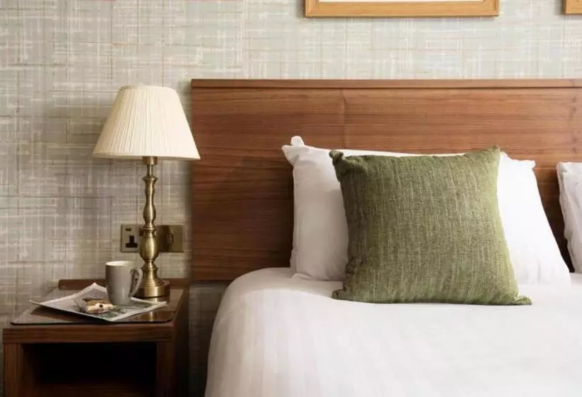 Hotel The Bull And Townhouse, Beaumaris The Inn Collection Group