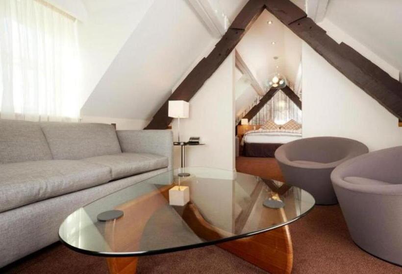 Hotel The Bull And Townhouse, Beaumaris  The Inn Collection Group