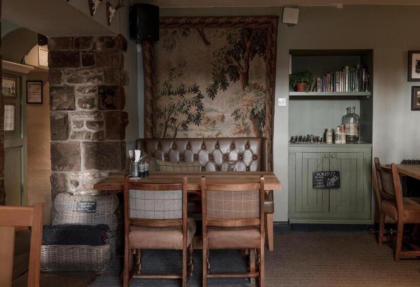 فندق The Lister Arms