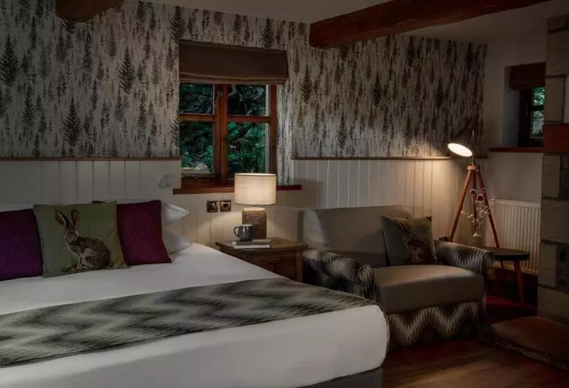 هتل The Lister Arms