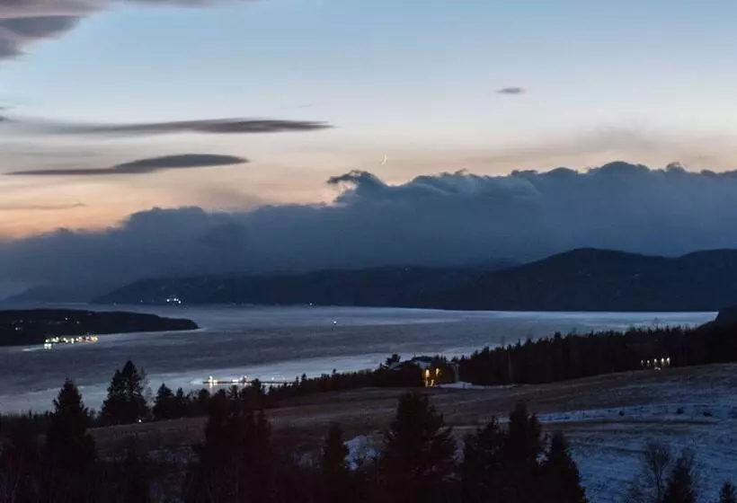 Motelli Auberge De Nos Aieux