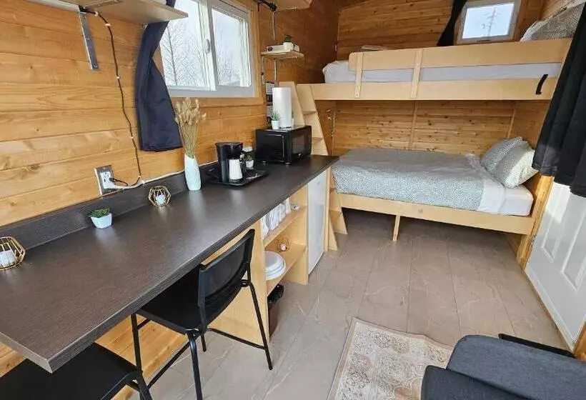 Motelli Auberge De Nos Aieux