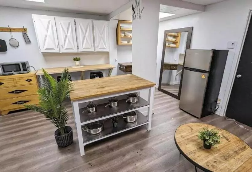 Motelli Auberge De Nos Aieux