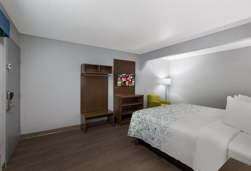 汽车旅馆  Hometowne Studios By Red Roof Orange, Tx