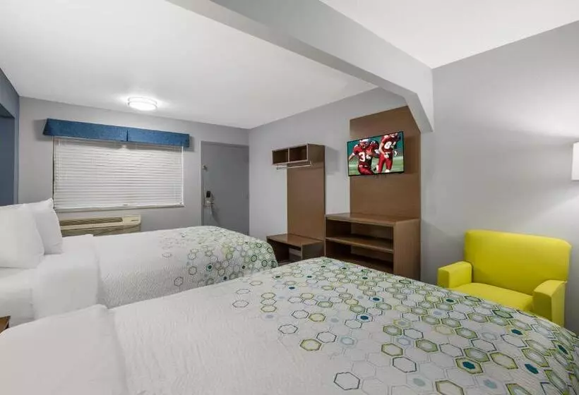 汽车旅馆  Hometowne Studios By Red Roof Orange, Tx