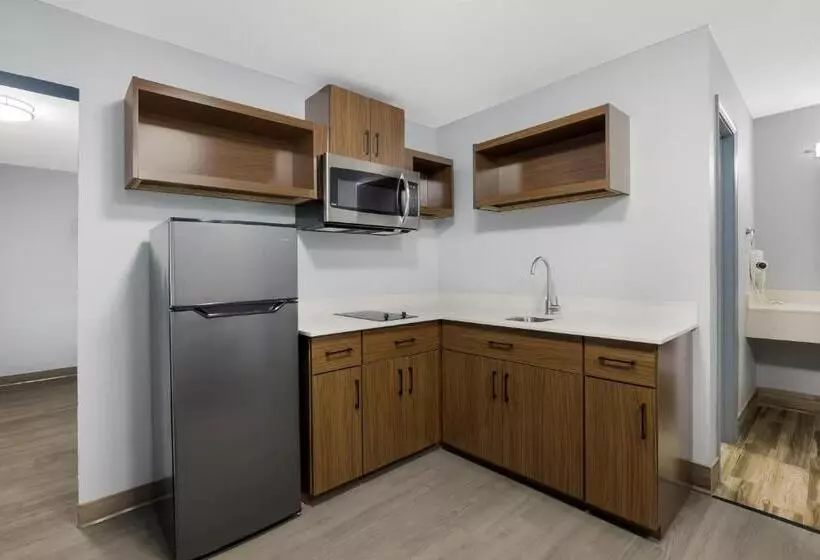 汽车旅馆  Hometowne Studios By Red Roof Orange, Tx