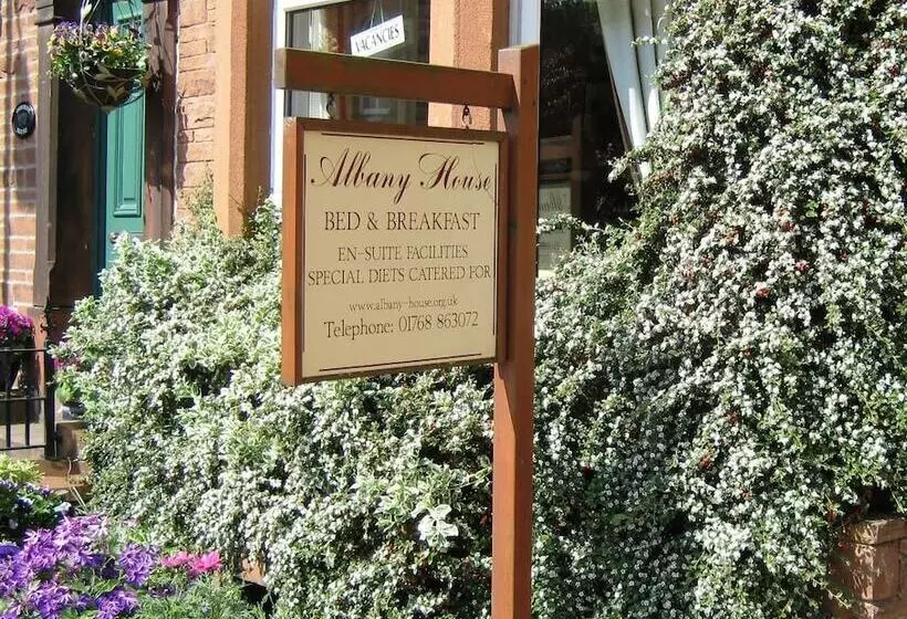 پانسیون Albany House