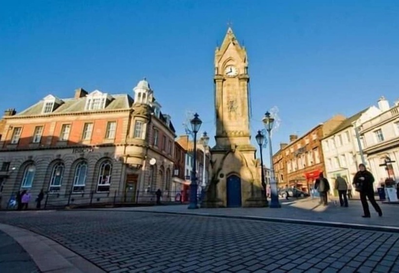 بنسيون Albany House