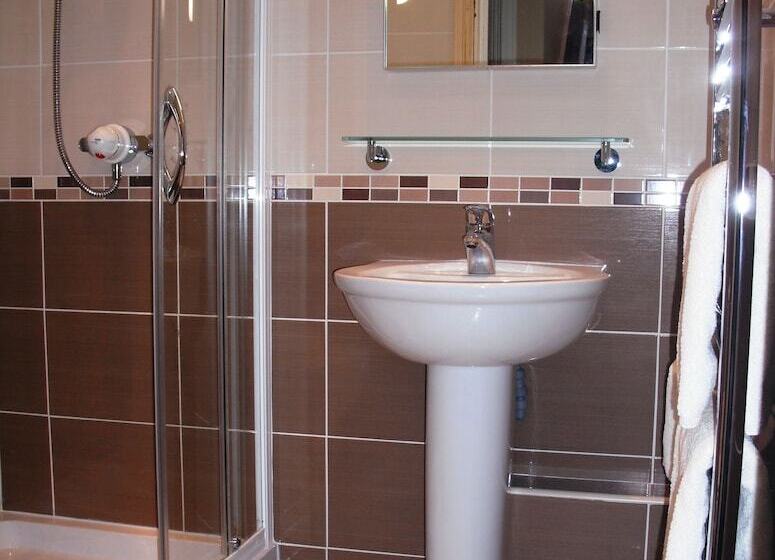 بنسيون Albany House