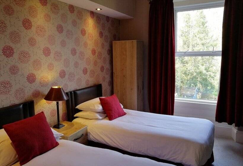 بنسيون Albany House