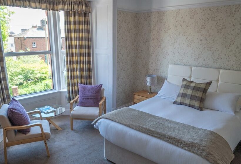 بنسيون Albany House