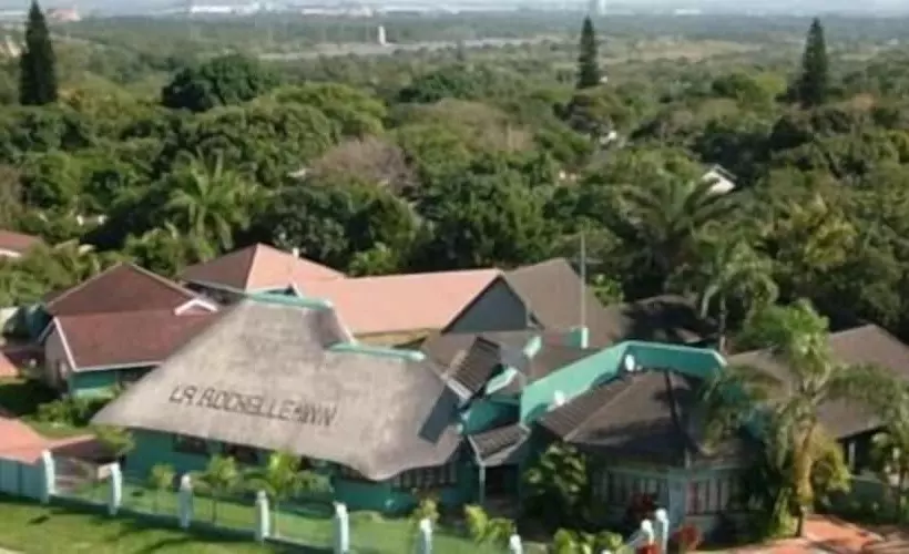 پانسیون La Rochelle Inn