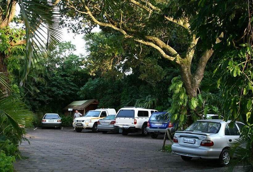 بنسيون La Rochelle Inn