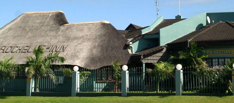 بنسيون La Rochelle Inn