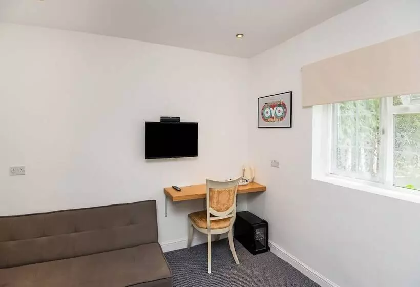 Majatalo OYO Vale Lodge