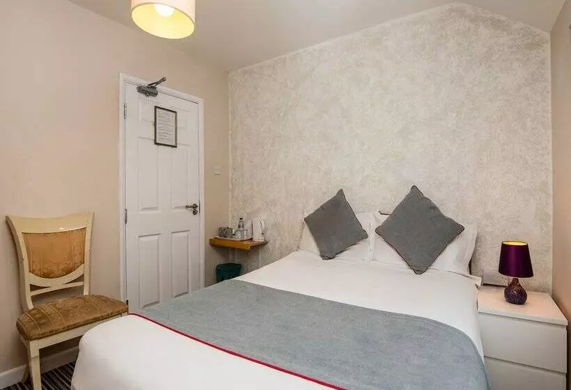 Majatalo OYO Vale Lodge