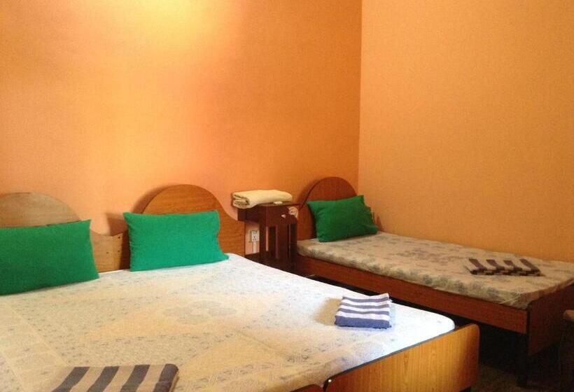 Sunshine Hotel & Hall