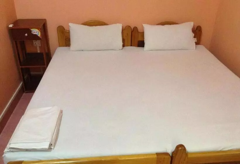 Sunshine Hotel & Hall