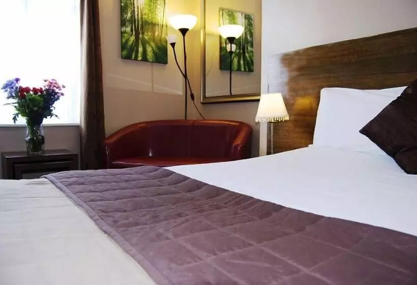 Villaggio Hotel & Restaurant