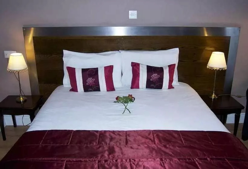 Villaggio Hotel & Restaurant