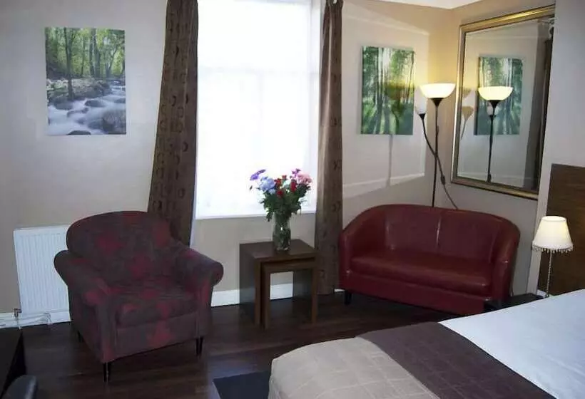 Villaggio Hotel & Restaurant