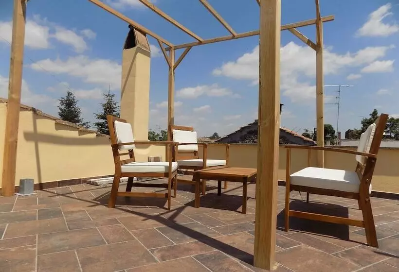 تختخواب و صبحانه Al Cardinale