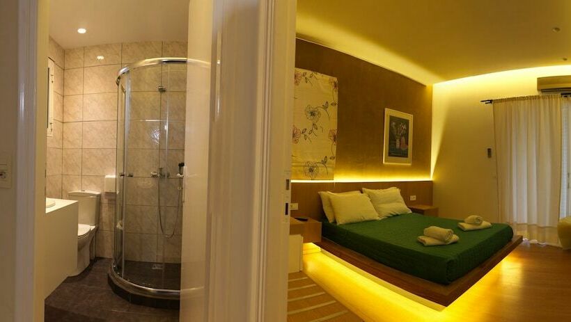 Epavlis Beach Resort