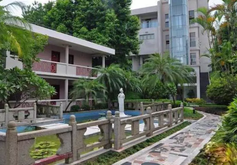 Garden Resort Hotel Dagang