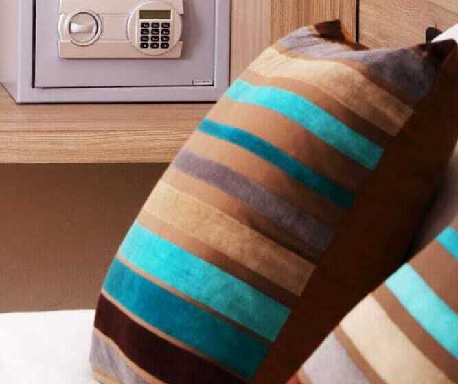 בית מלון כפרי Avana Laemchabang Boutique