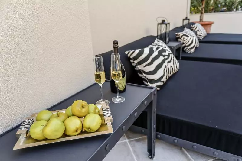 Boutique Hotel Casa Del Mare Pietra