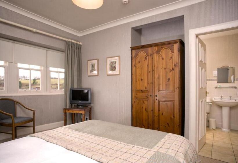 Отель Carfraemill