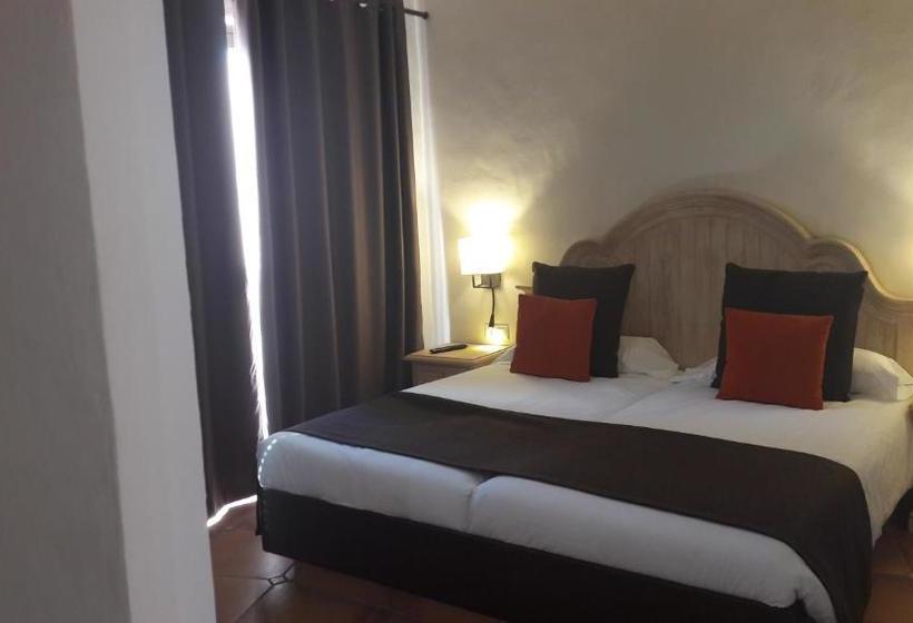 هتل Club Costa Real